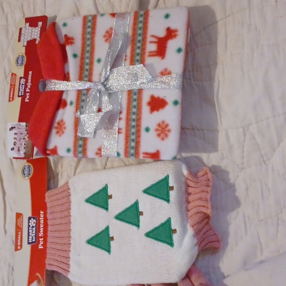 Pet Sweater & Pet Pajamas